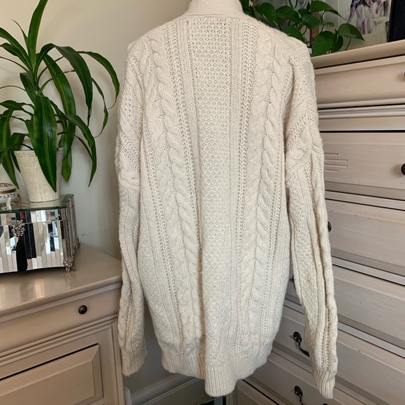 GAP Knit Cardigan - Picture 3 of 5